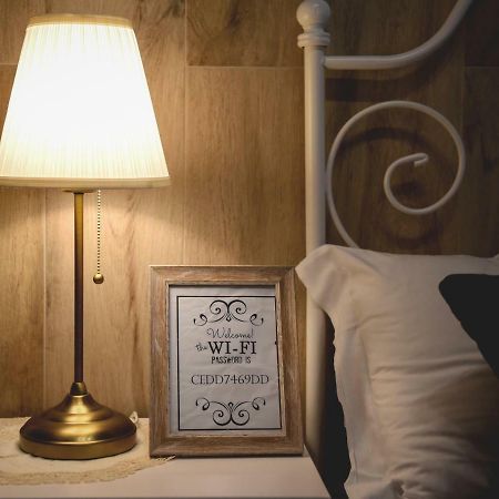 Elegant B&B - Il Vicolo Storico Salerno Buitenkant foto