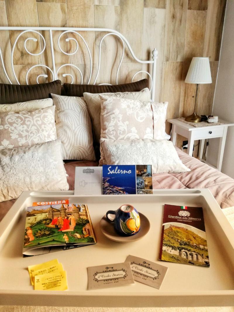 Elegant B&B - Il Vicolo Storico Salerno Buitenkant foto