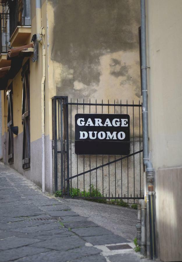 Elegant B&B - Il Vicolo Storico Salerno Buitenkant foto